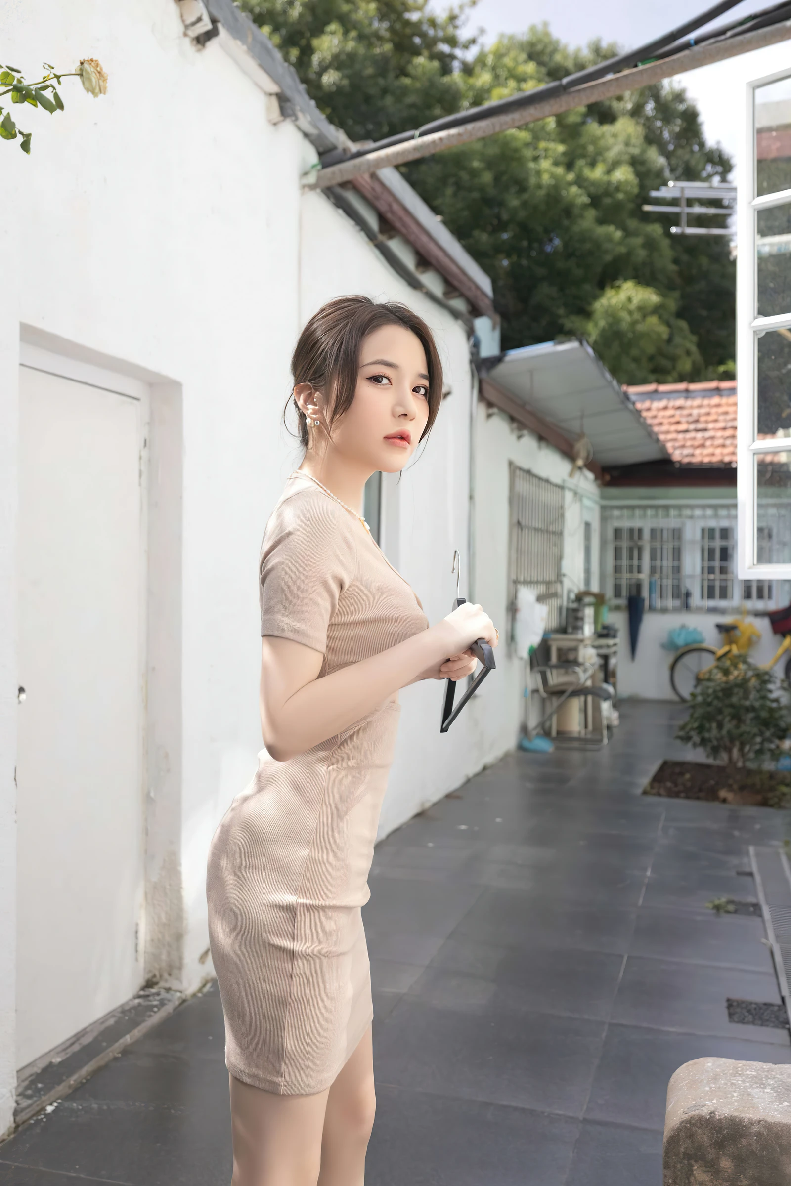 鱼子酱偷内裤的贼写真-[113P-717MB]-9.webp